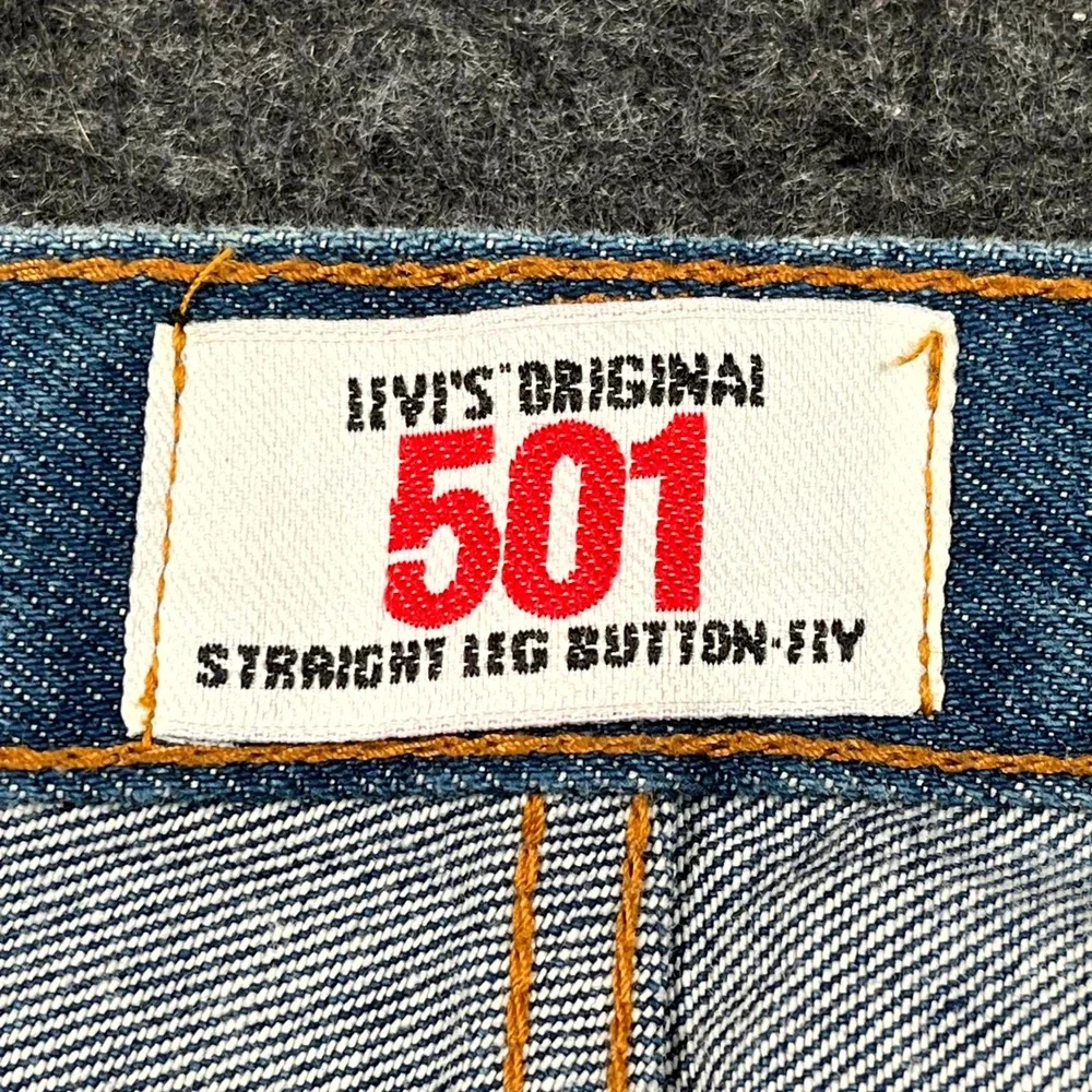 Vintage 90s Levis 501 Made in USA Straight Leg Button Fly Jeans Men 38x30 Blue